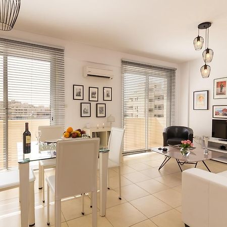Apartmán Elena Court Apt 401 Larnaca Exteriér fotografie
