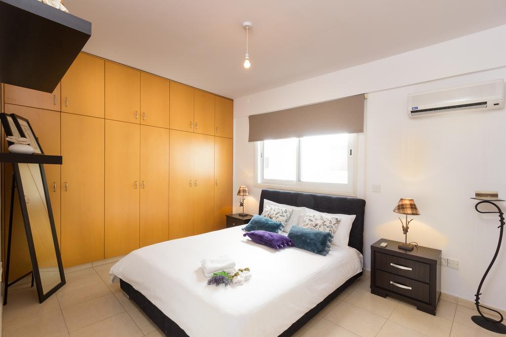 Apartmán Elena Court Apt 401 Larnaca Exteriér fotografie